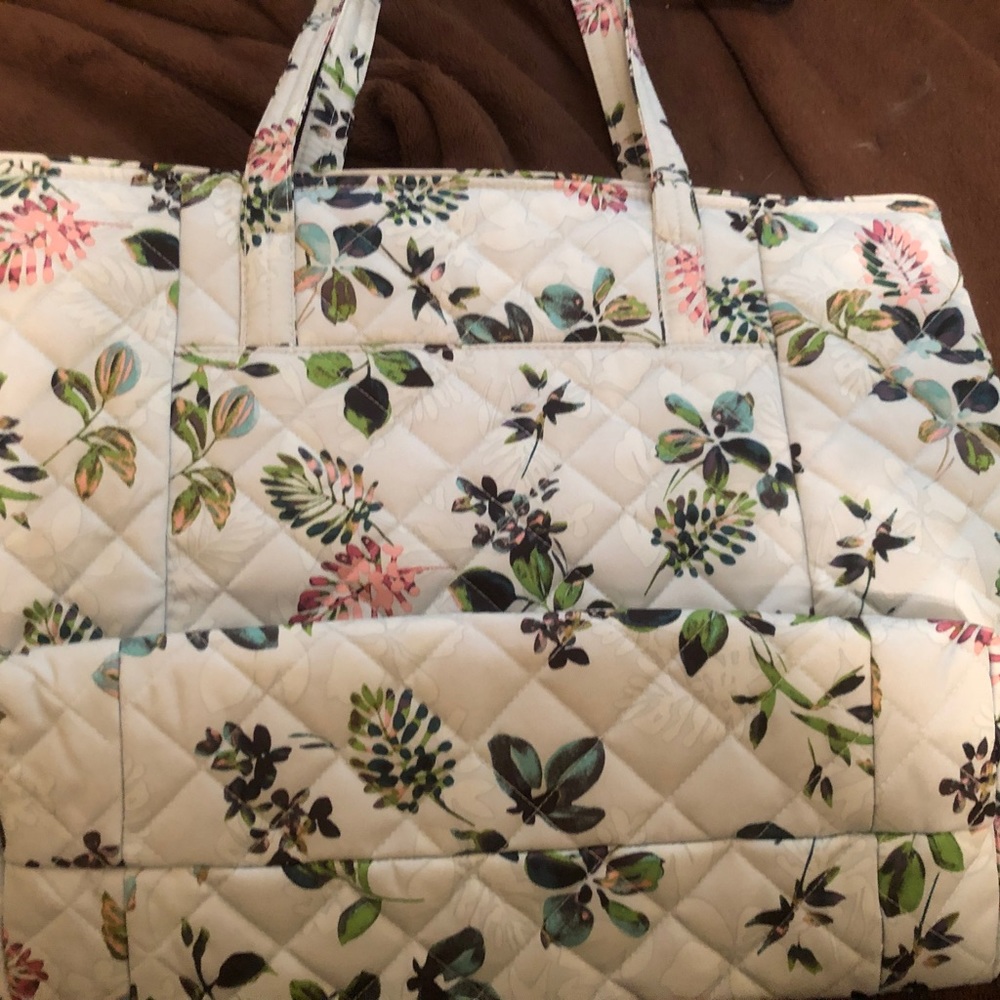 Vera Bradley Tote
